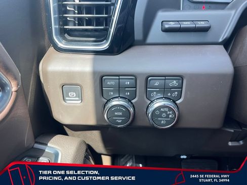 New 2026 GMC Sierra 2500 Denali w/ Denali Reserve Package AWD/4WD image 25