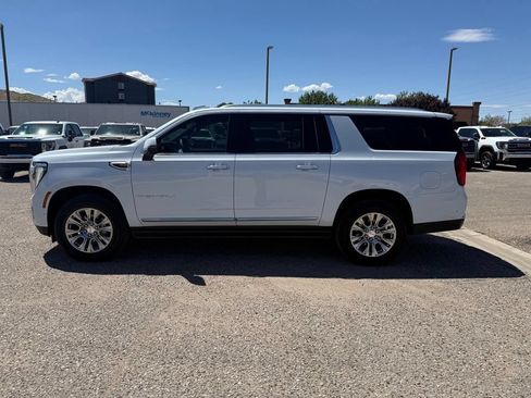 Used 2026 GMC Yukon XL Denali w/ Sun & Power Step Package AWD/4WD image 8
