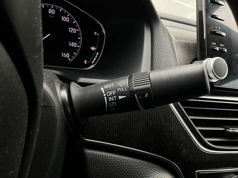 Used 2022 Honda Accord Sport image 34