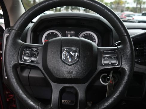 Used 2014 RAM 1500 Express image 12