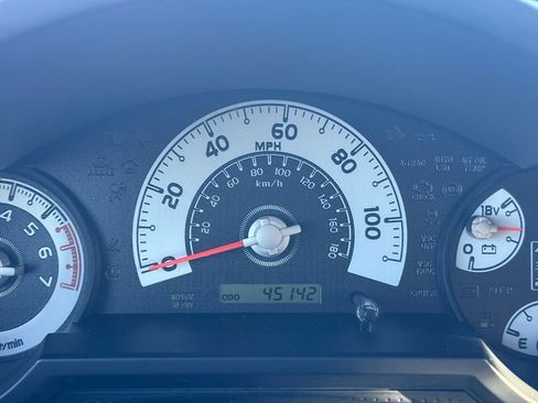 Used 2014 Toyota FJ Cruiser 4WD image 24