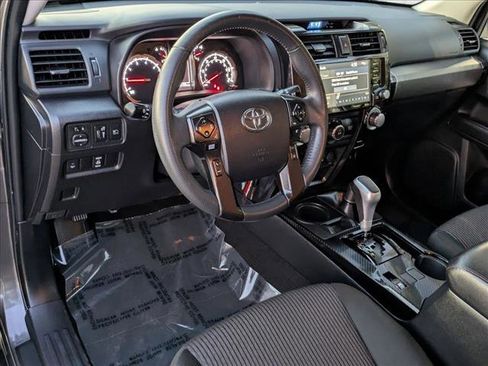 Used 2021 Toyota 4Runner TRD Off-Road image 10