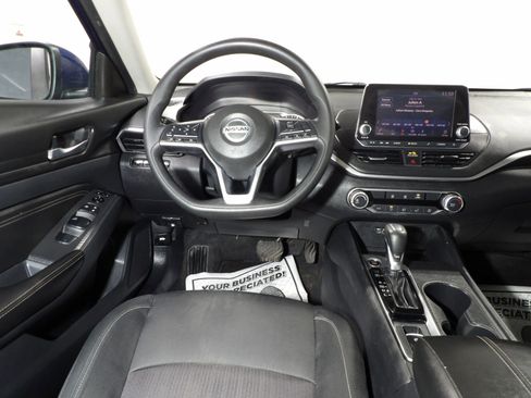 Used 2020 Nissan Altima 2.5 S image 11
