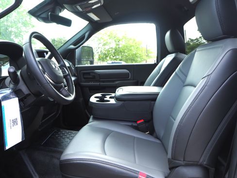 New 2025 RAM 4500 Tradesman image 11