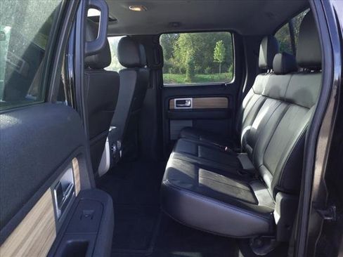 Used 2011 Ford F150 Lariat w/ Lariat Chrome Pkg image 9