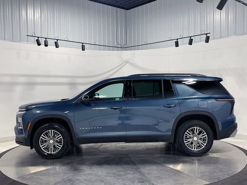 Used 2025 Chevrolet Traverse LT w/ LPO, Floor Liner Package AWD/4WD image 15