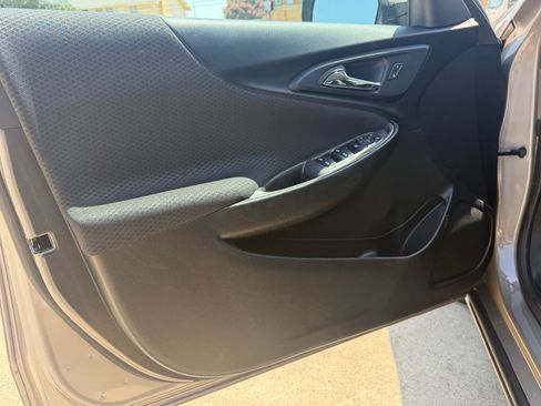 Used 2023 Chevrolet Malibu RS w/ LPO, Floor Liner Package FWD image 19