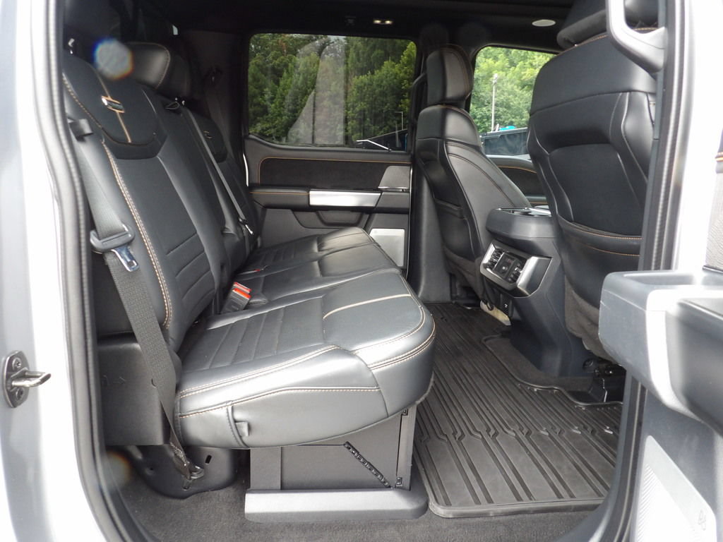 Used 2023 Ford F250 Platinum w/ Tremor Off-Road Package AWD/4WD image 40