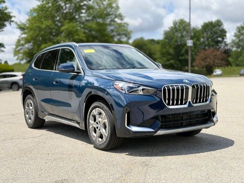 New 2026 BMW X1 xDrive28i w/ Convenience Package AWD/4WD image 8