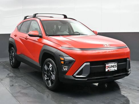 Used 2025 Hyundai Kona SEL image 5