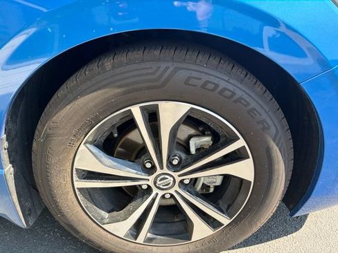 Used 2022 Nissan Sentra SV FWD image 10