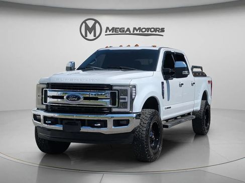 Used 2019 Ford F350 XLT w/ XLT Premium Package AWD/4WD image 1