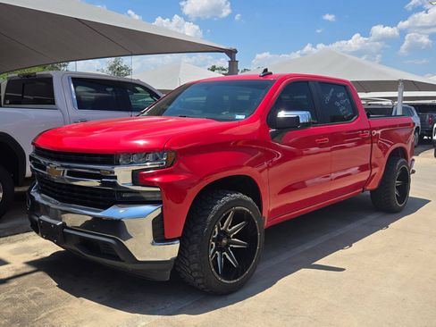 Used 2020 Chevrolet Silverado 1500 LT w/ Texas Edition RWD image 2