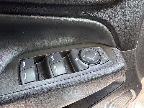 Used 2024 Chevrolet Equinox LT AWD/4WD image 14