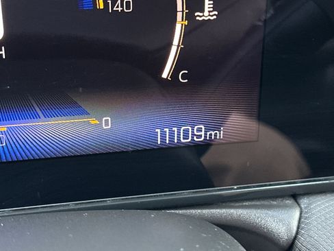 Used 2024 Chevrolet TrailBlazer LT w/ Convenience Package image 33