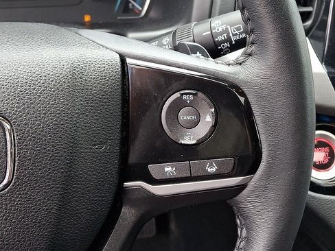 Used 2023 Honda Odyssey Touring image 29