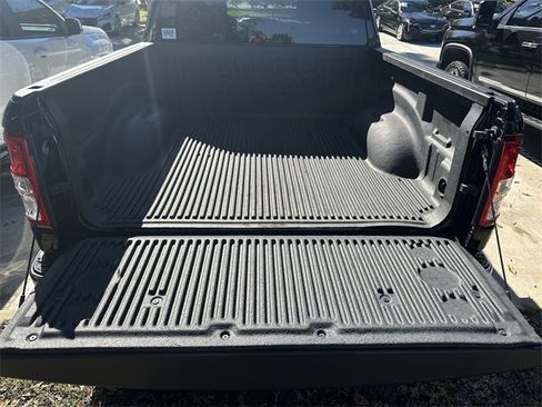 Used 2022 RAM 1500 Big Horn image 22