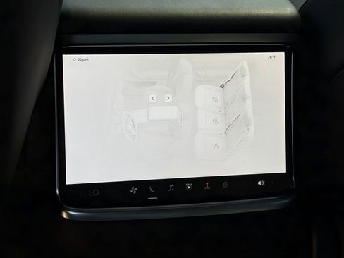 Used 2024 Tesla Model X image 16