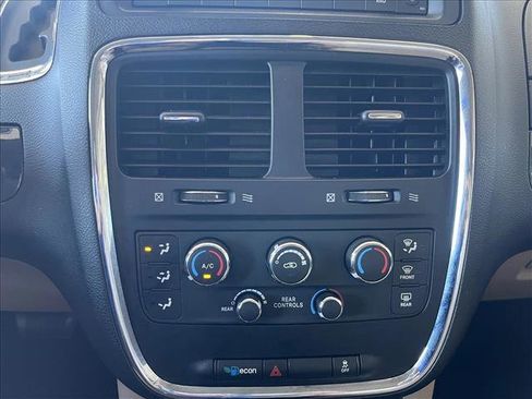 Used 2014 Dodge Grand Caravan SE w/ Quick Order Package 29E SE image 15