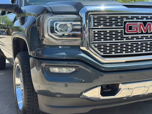 Used 2017 GMC Sierra 1500 Denali AWD/4WD image 43
