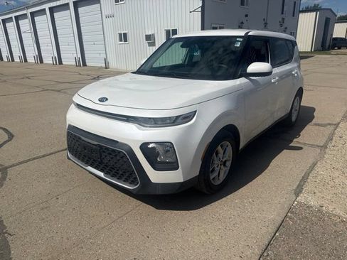 Used 2020 Kia Soul S FWD image 5