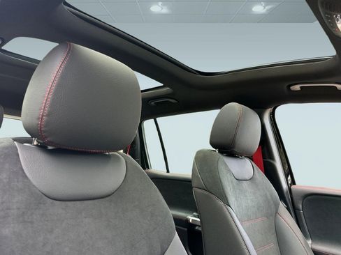New 2026 Mercedes-Benz GLB 35 AMG 4MATIC image 14