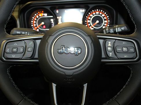 New 2026 Jeep Wrangler Unlimited Sport AWD/4WD image 11