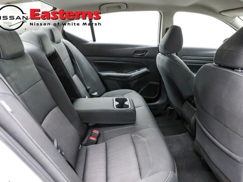 Used 2025 Nissan Altima 2.5 SV FWD image 22