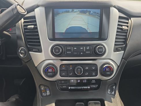 Used 2019 GMC Yukon XL SLT AWD/4WD image 13
