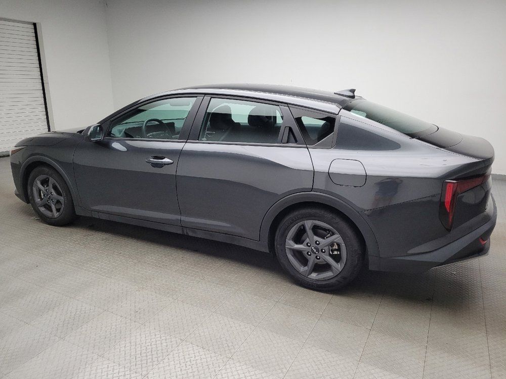 Used 2025 Kia K4 FWD image 3