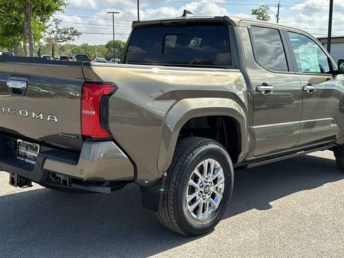 New 2026 Toyota Tacoma Limited AWD/4WD image 9