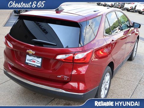 Used 2019 Chevrolet Equinox LT w/ Driver Convenience Package FWD image 6