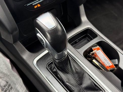 Used 2019 Ford Escape SEL AWD/4WD image 26