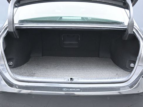 Used 2019 Lexus ES 350 Ultra Luxury w/ Accessory Package 2 FWD image 17