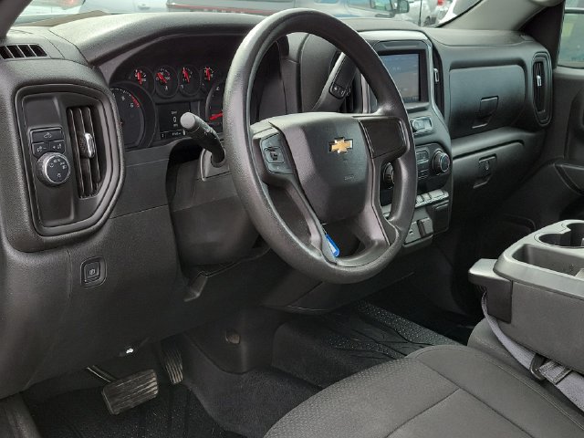 Used 2020 Chevrolet Silverado 1500 Custom w/ Custom Value Package RWD image 6