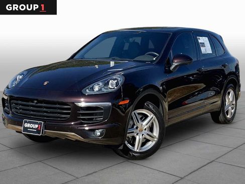 Used 2018 Porsche Cayenne S AWD/4WD image 1