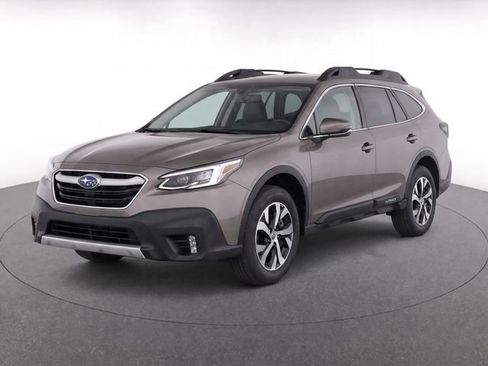 Used 2022 Subaru Outback Limited w/ Popular Package #2 AWD/4WD image 1
