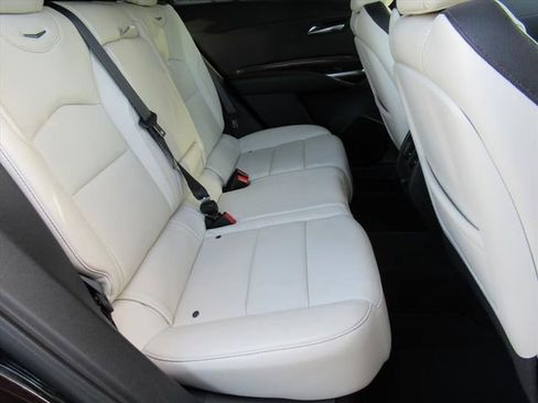 Used 2020 Cadillac XT4 Sport image 30