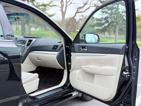 Used 2013 Subaru Legacy 2.5i Premium image 15