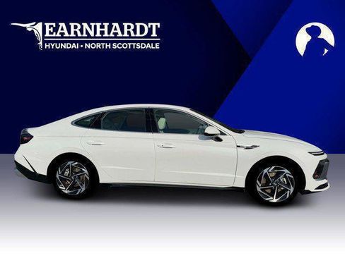 New 2026 Hyundai Sonata SEL FWD image 9