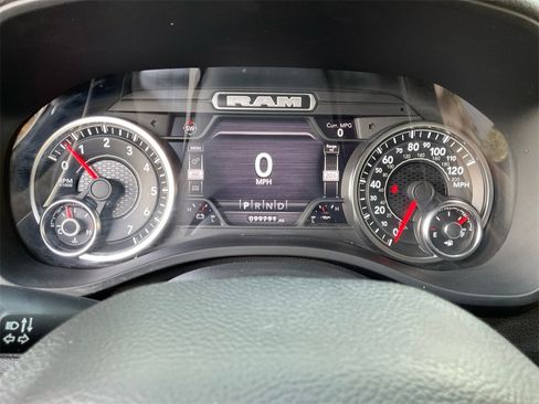 Used 2022 RAM 1500 Laramie image 19