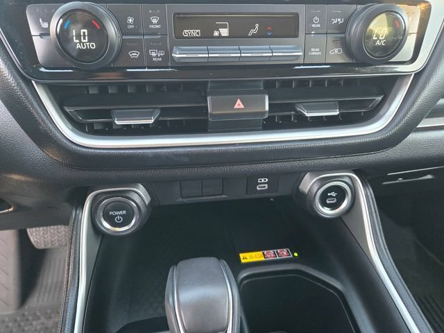 Certified 2025 Toyota Grand Highlander AWD Hybrid image 18