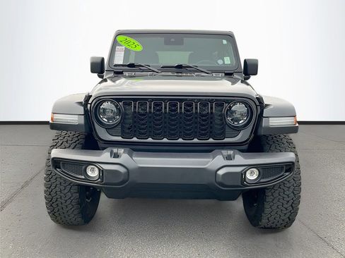 Certified 2025 Jeep Wrangler Unlimited Sport AWD/4WD image 2