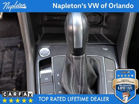 Used 2021 Volkswagen Tiguan SE R-Line image 18