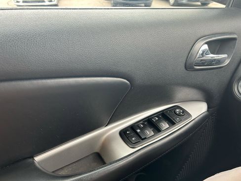 Used 2014 Dodge Journey SE w/ Flexible Seating Group FWD image 26
