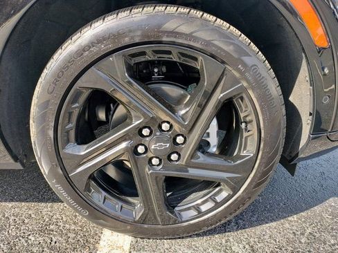 Used 2024 Chevrolet Equinox EV RS image 9