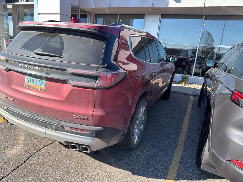 Used 2024 GMC Acadia Denali w/ Super Cruise Package AWD/4WD image 4