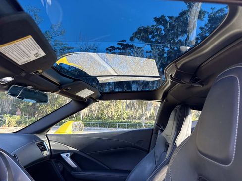 Used 2019 Chevrolet Corvette Stingray Coupe w/ Carbon Flash Badge Package image 25