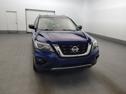 Used 2018 Nissan Pathfinder SV w/ SV Tech Package AWD/4WD image 14