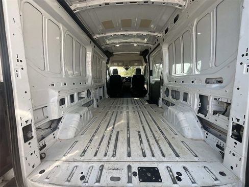 Used 2023 Ford Transit 250 Medium Roof AWD image 14